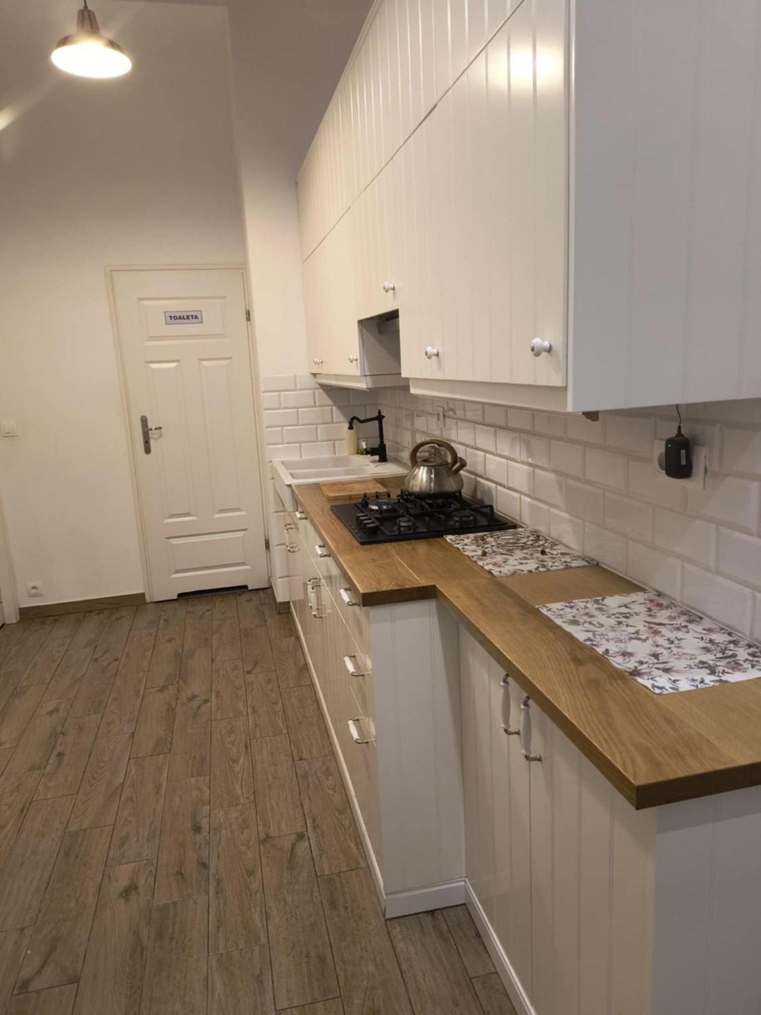 Wawel Hostel クラクフ エクステリア 写真